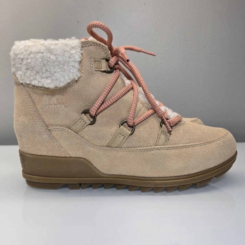 Sorel Evie II Cozy Lace Up Wedge Boots 9.5 Waterproof Suede Shearling Winter Tan